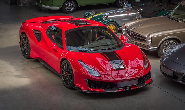 moderní automobil